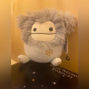 ❤️ ❄️ Squishmallow Evita Big foot 🦶 Sasquatch / yeti  Kellytoy 2022